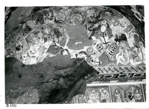 B1085: Felder mit Szenen aus dem Leben des Buddha: Angriff des Māra (B_1085_pos.jpg)