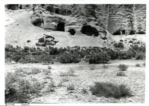 B 1149: Die vorderen Partien der Räume um die Nischenhöhle sind größtenteils durch Erosion zerstört.