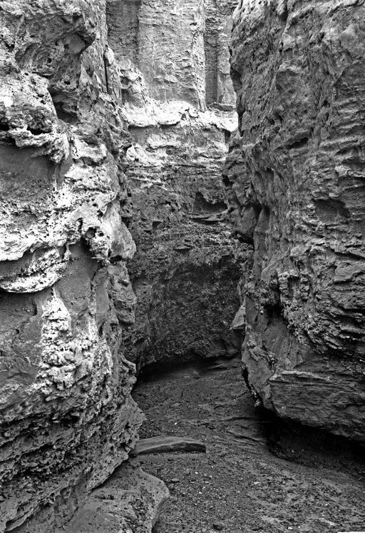 B1217: Steile Wände der engen 'Kleinen Schlucht' (B_1217_Kum_kl_Schlucht.jpg)