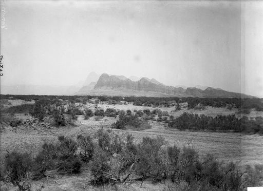 B1249: Blick auf den Berg von Toqqus Serai (Doppelbelichtung) (B_1249_Tumshuk.jpg)