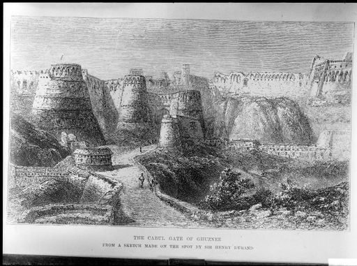 B 1272: Abbildung eines Stichs mit dem Titel: The Cabul Gate of Ghuznee from a sketch made on the the spot by Sir Henfry Durand