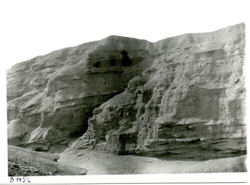 B 1452: Höhlenanlage oben in einem kleinen Seitenarm der 3. Schlucht