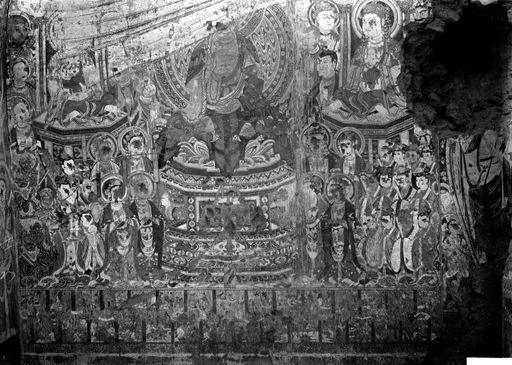B 1511: Predigender Buddha auf sechseckigem Thron, flankiert von zwei sitzenden Bodhisattvas, Gottheiten, Mönchen, Dämonen: zu seiner Rechten die 12 Vertreter des ostasiatischen Tierzyklus; am Sockel Legendendarstellungen