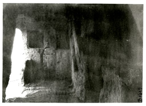 B1619: Vorhalle einer Höhlenanlage, Blick nach N (B_1619_pos.jpg)