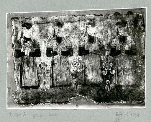 B164: Stifter: 4 Damen, dazwischen Blumen und zerstörte uigurische Inschriften (B_164b_III_8494_pos.jpg)