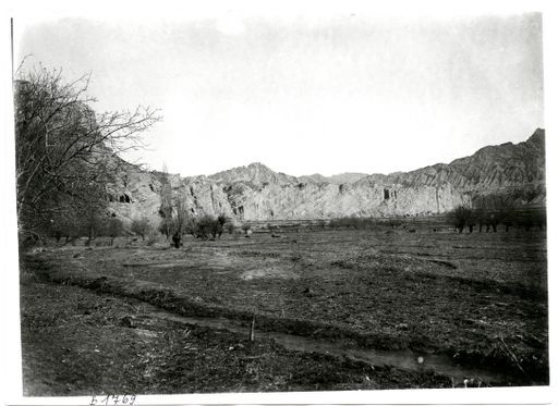 B 1769: Östlicher Höhenzug mit Höhlen