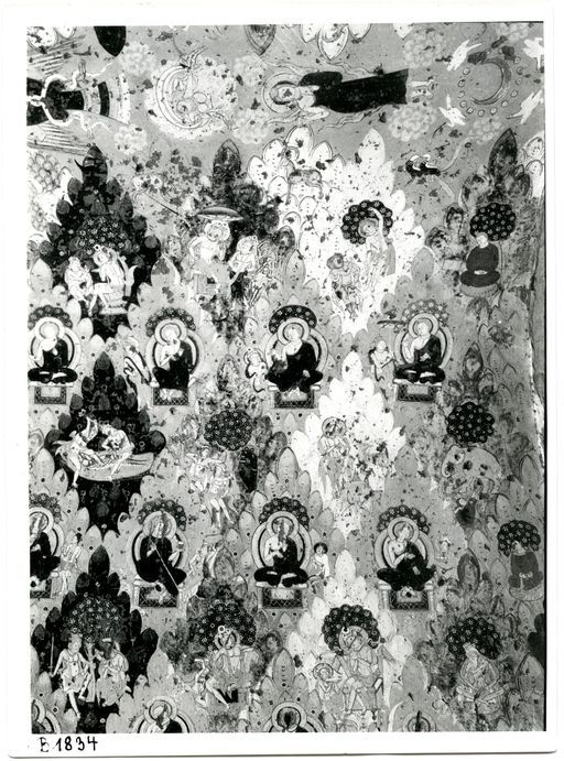 B 1834: Himmelskörper, fliegender Mönch, Windgott, Garuḍa sowie Legendendarstellungen und sitzende Buddhas in Berglandschaften
