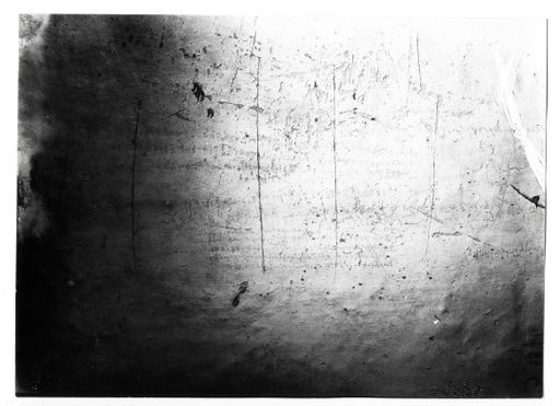 B 1876: Brāhmī-Inschrift in Felswand, rechte Wand