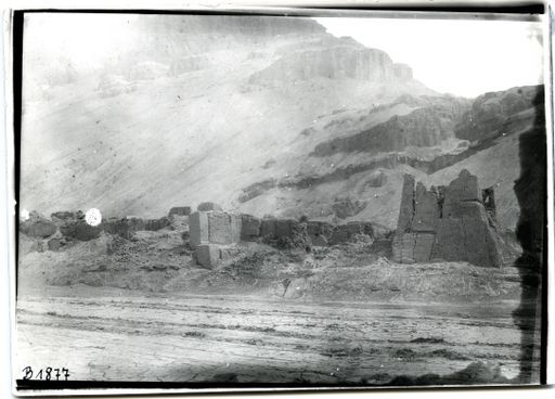 B 1877: Tempel- und Stūpa-Komplex von Westen