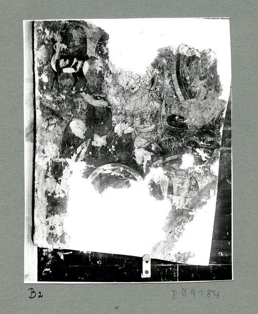 B2: Buddhas in Madorla mit Gabenbringern in Berglandschaft (B_2_IB_9184_pos.jpg)