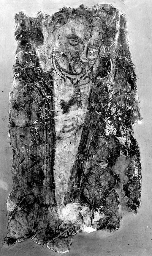 B21: Drei Stücke: a) alter meditierender Mönch ; b) kniender Brahmane ; c) geometrischer Fries (B_21a_III_9201_det_pos.jpg)