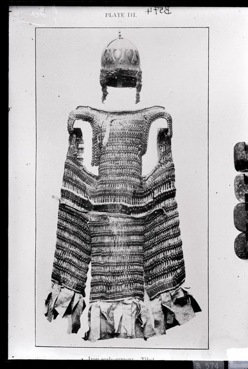 B574: Tibetische Rüstung. British Museum, Handbook to the Ethnographical collection, 1910. (B_574_pos.jpg)