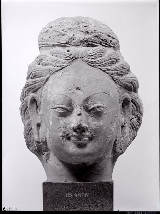 C 125: Kopf eines Bodhisattva