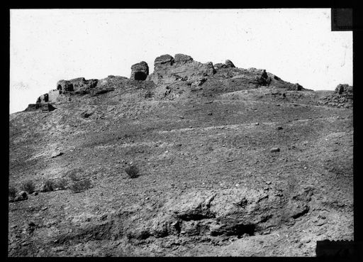 T 160: Ruinen eines christlichen Klosters auf dem Hügel