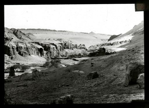T 168: Oberes Ende der Schlucht, Weg nach Bäzäklik