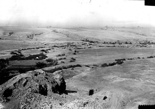 T 170: Blick auf die Siedlung Murtuk vom Berghang und der 2. Anlage aus