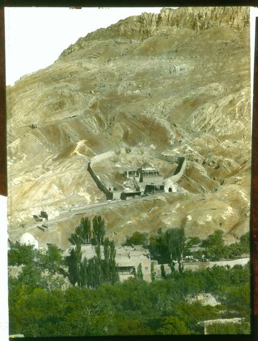 T 18: Moschee der Siebenschläfer, das selbe Bild, coloriert oder Farbaufnahme