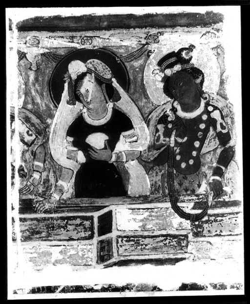 T 200: Gottheiten auf dem Balkon