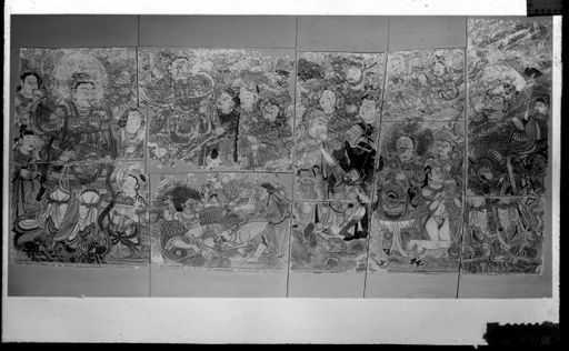 T 290: Zwischen zwei gepanzerten Weltenhütern wird die Gefangennahme des Garuḍa dargestellt, nachdem das von ihm geraubte Kind (Ganymed) befreit wurde.