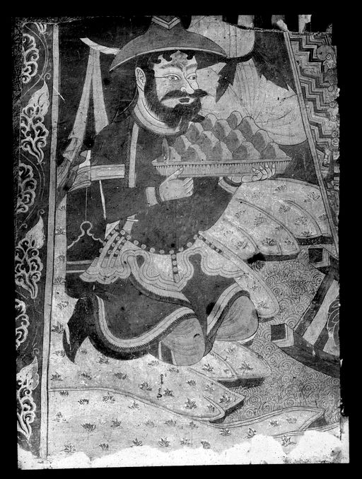 T 297: Detail der Praṇidhi-Szene Nr. 14: kniender Gabenbringer mit Tablett mit bergförmigen Gebilden (einzelne Gemäldeplatte)