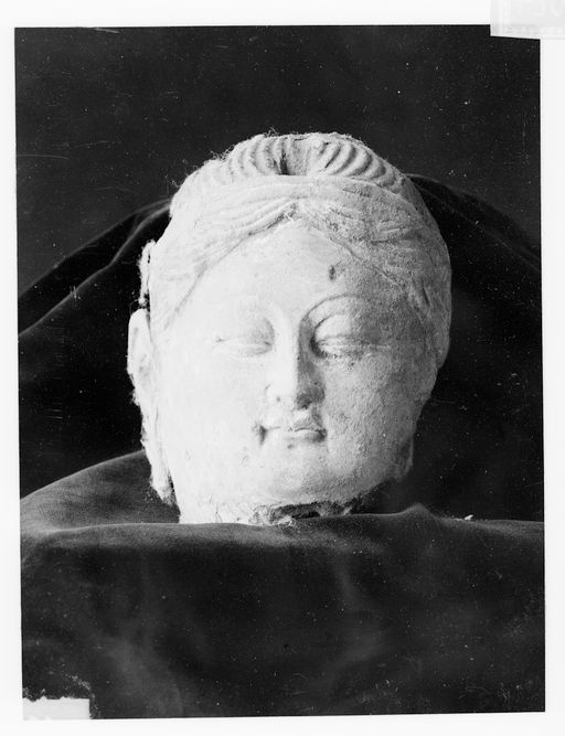 T 430: Bodhisatva-Kopf wie T 429