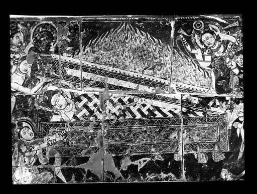 T 505: Verbrennung des in Binden gewickelten Körpers des Buddha mit seinem Drachensarg, umstanden von Anhängern und Mönchen