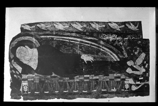 T 556: Großer Nirvāṇabuddha mit Kaṣyapa, darüber fliegende Gänse